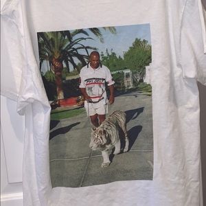 CUSTOM Mike Tyson and his tiger Phi Delta Theta